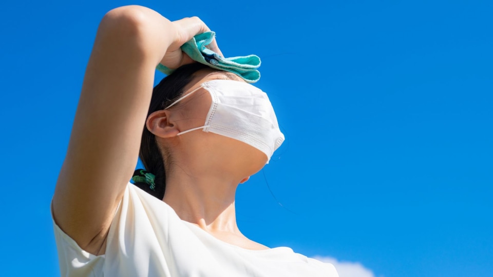 ムラ焼け ニキビ 乾燥 夏のマスク で起こる肌トラブルの対処法は Money Plus