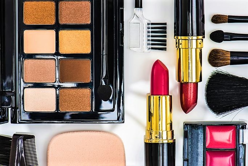 化粧品業界 への投資が中長期の資産形成に向いているワケ money plus