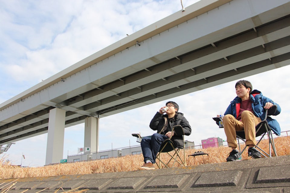 ベランダも酒場になる Gwは喧騒を避け チェアリング Money Plus