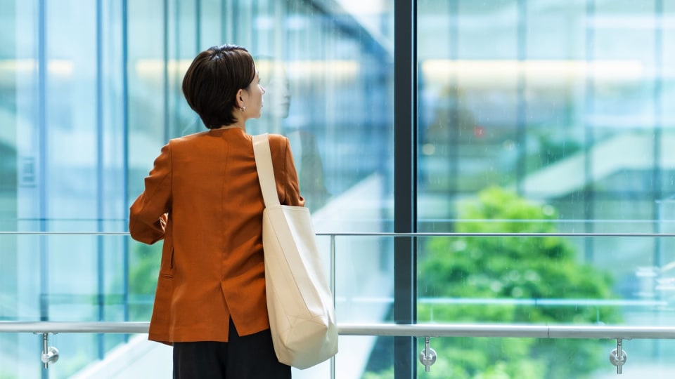 来年か3年後に早期退職を検討中の53歳独身女性 老後生活費を賄う対策は Money Plus