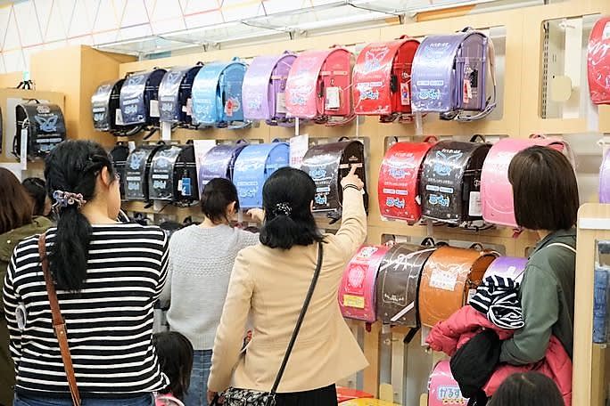 ランドセル買い物風景