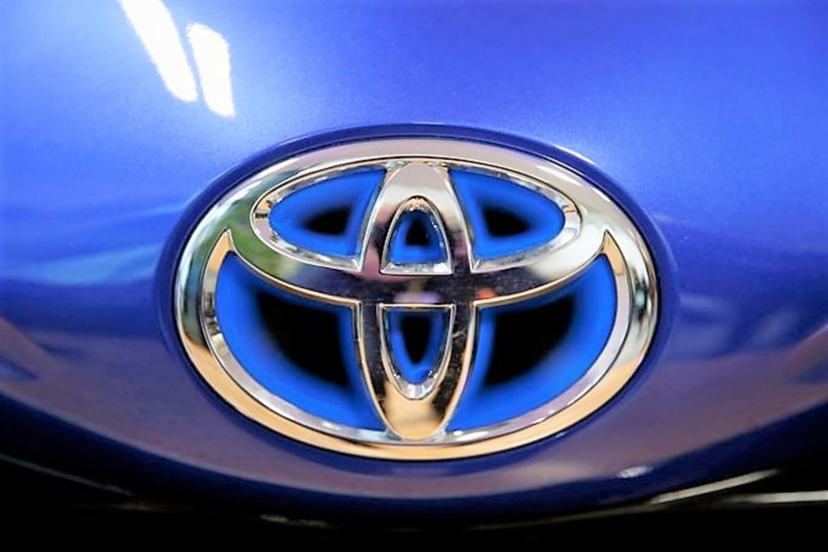 トヨタで1兆円 自動車の研究開発費が急増するワケ Money Plus