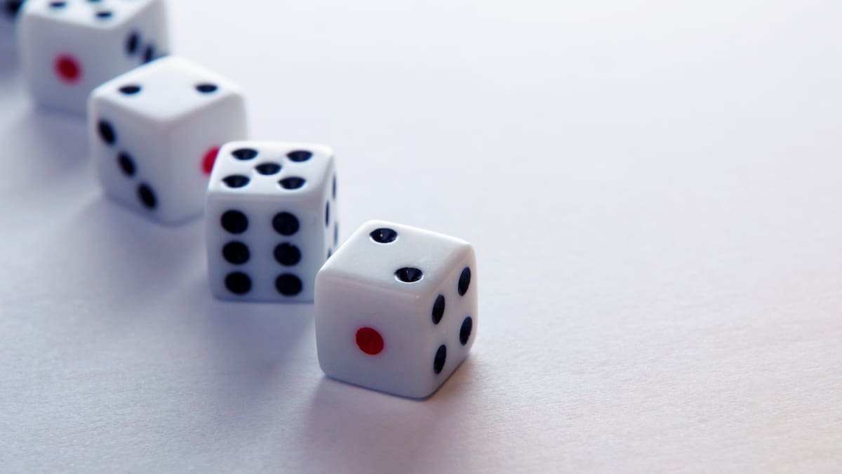 あなたが死ぬ確率は 病気 がん 交通事故 もしもの確率から保険を考える Money Plus あなたが死ぬ確率は 病気 がん 交通事故 もしもの確率から保険を考える Money Plus