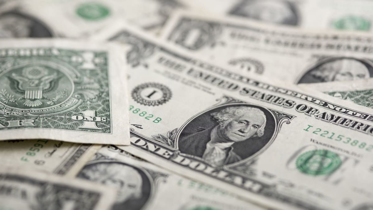 日本株相場も下落…アメリカ政策金利の据え置きは市場にどのような影響を与えた？ – MONEY PLUS