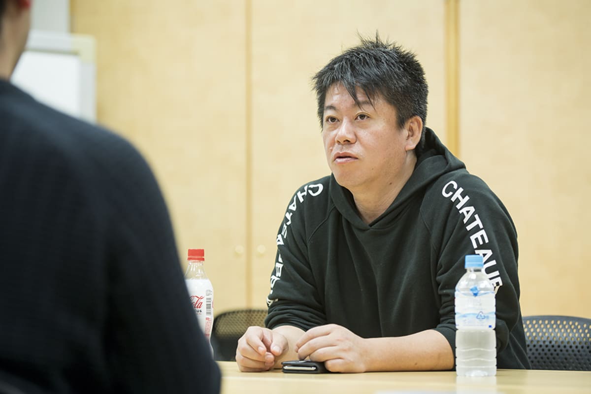 【堀江貴文氏激推！】帯付き！閨閥 「二重らせん」欲望と喧噪のメディア 堀江貴文氏激推！】帯付き！閨閥 「二重らせん」欲望と喧噪の