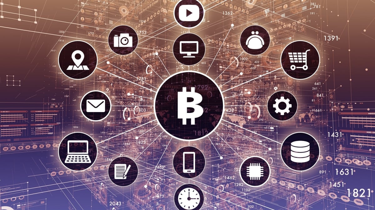 ビットコインは1,000万円超えを目指す！専門家が2022年暗号資産市場の注目点を解説 – MONEY PLUS