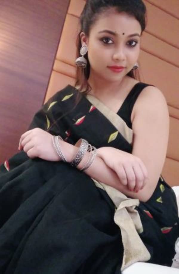 Mahi Hyderabad Escort Photo 4