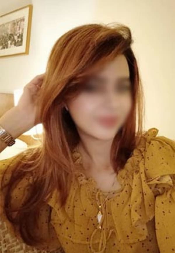 hyderabad call girl - Priya 