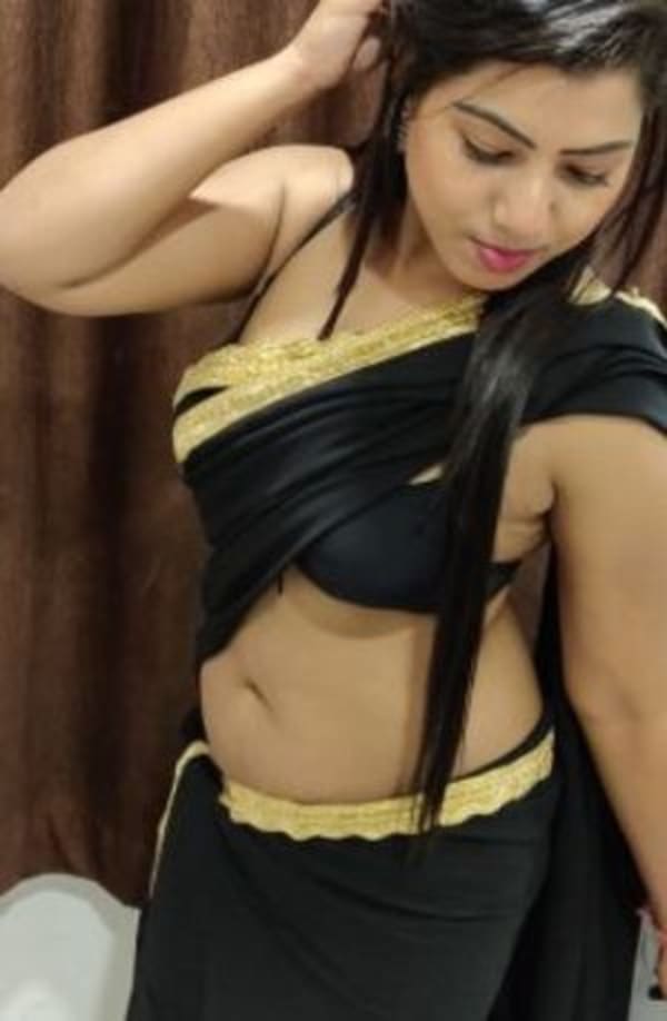 Tanya Hyderabad Escort Photo 4