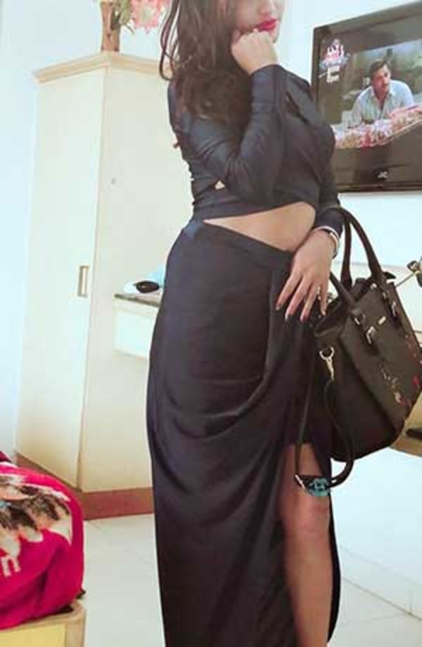 Pari Hyderabad Escort Photo 2