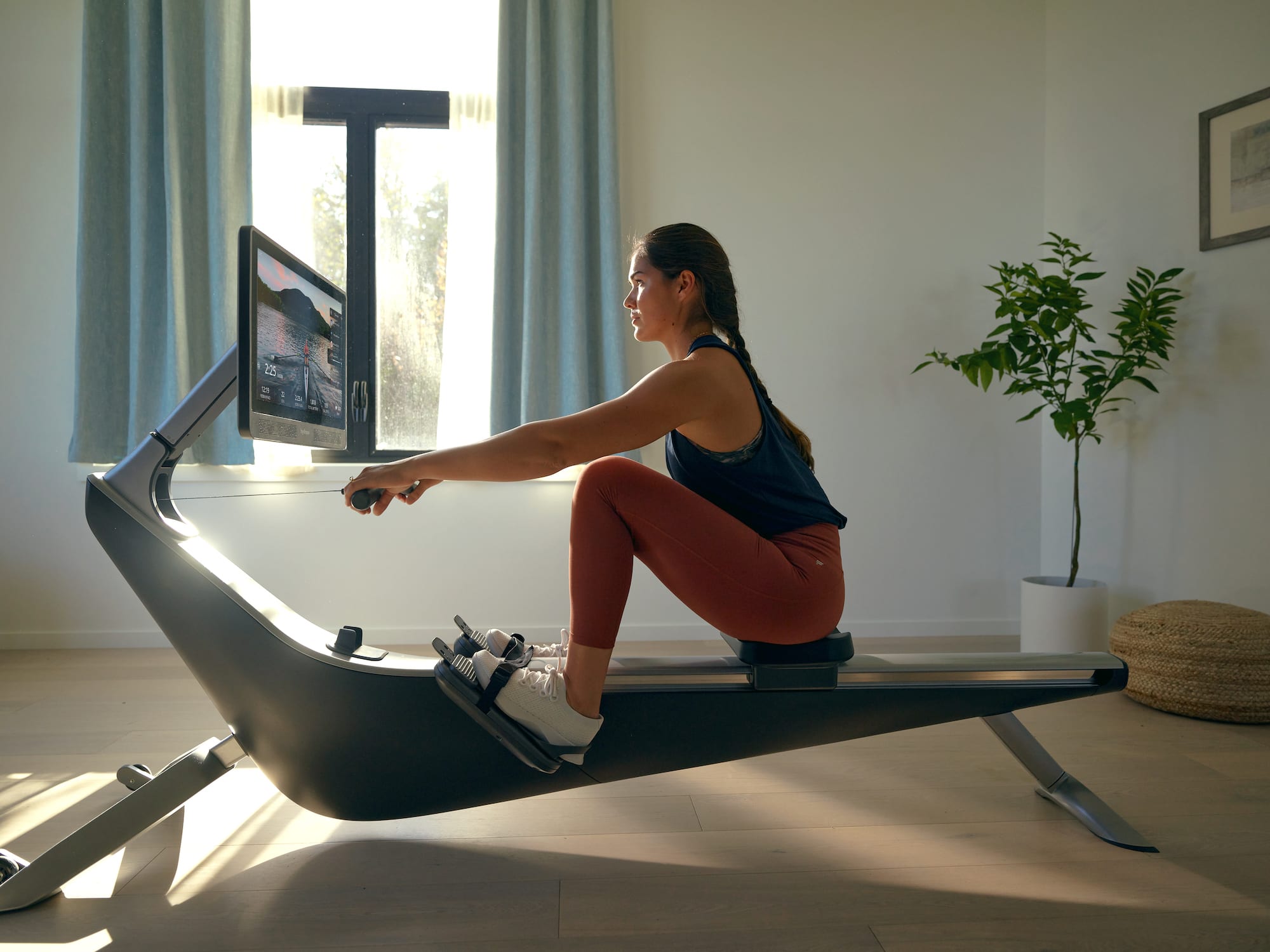Proper Rowing Machine Form: How to Correctly Use a Rowing Machine