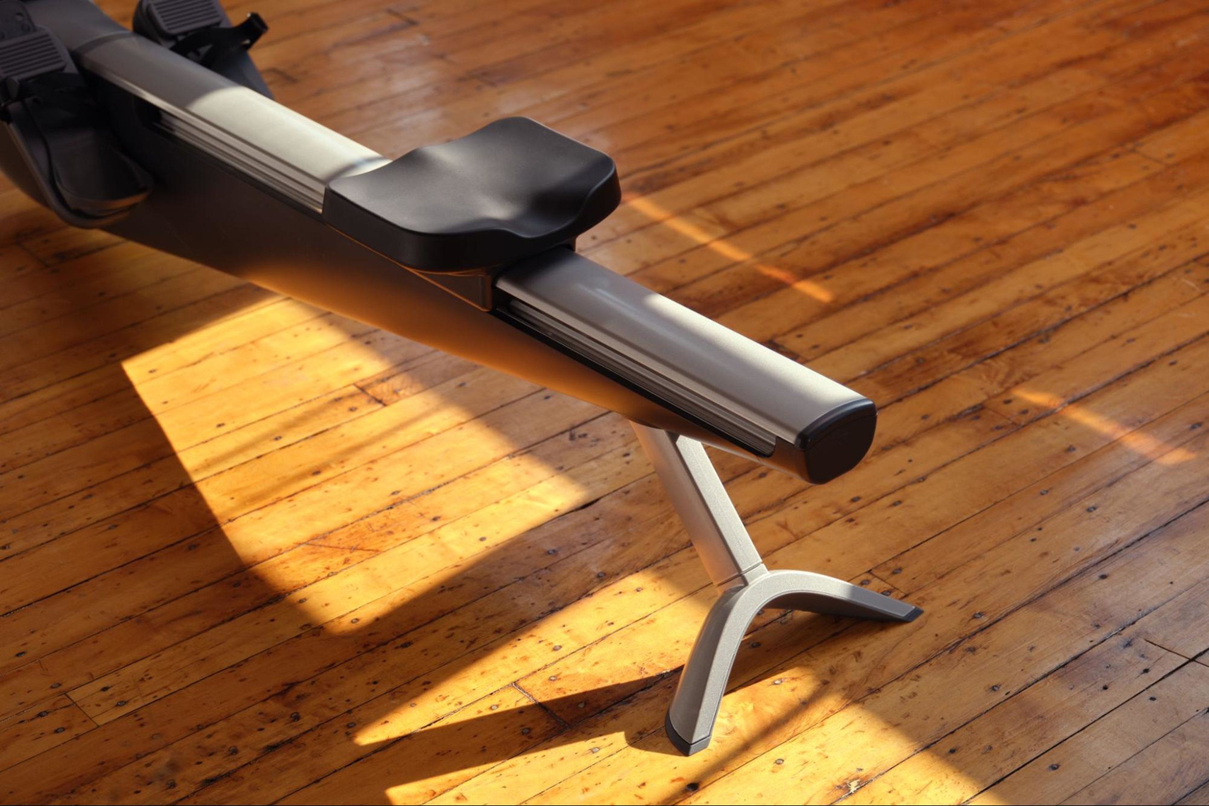 Rowing machine that has been cleaned and maintained.