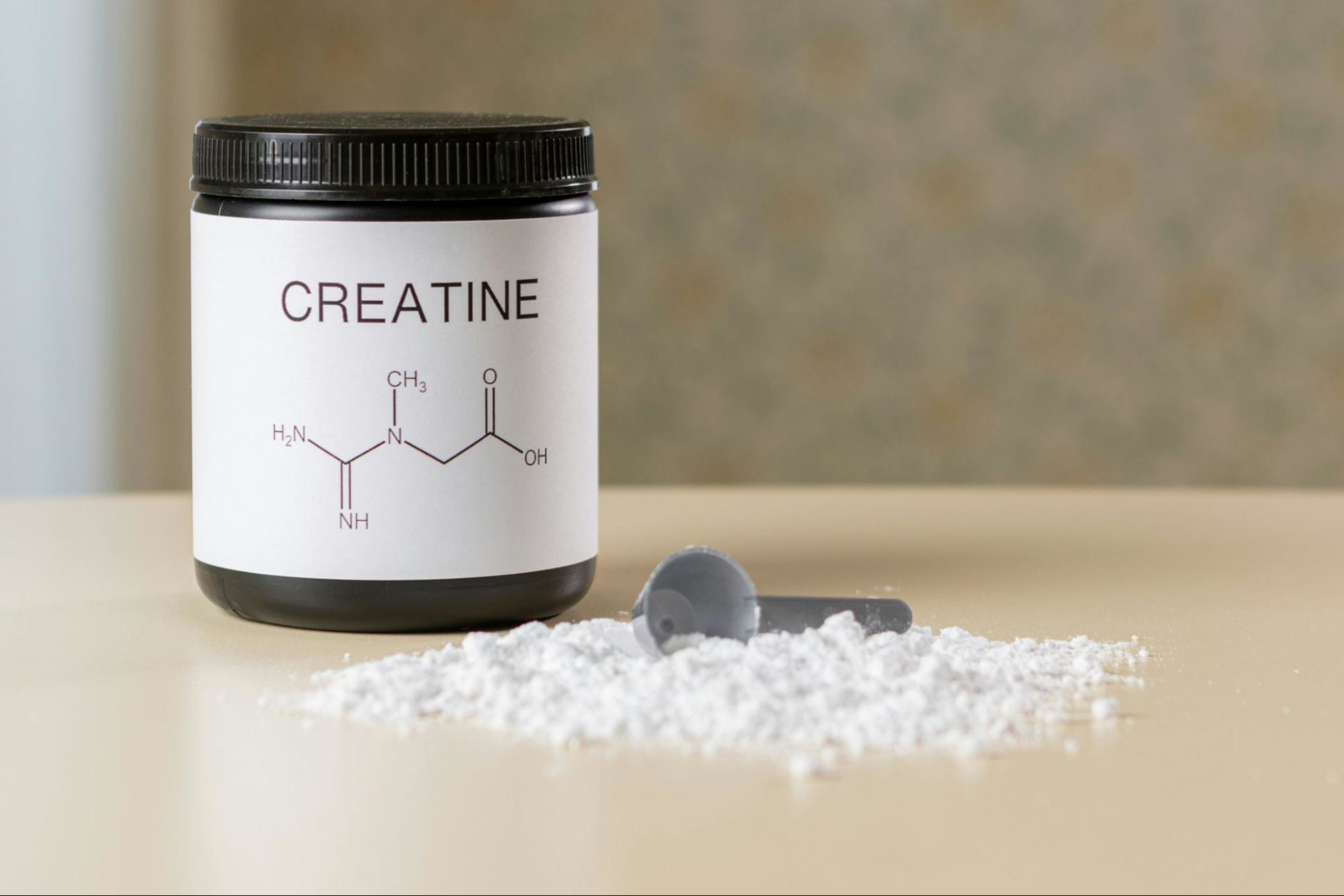 Container of creatine.