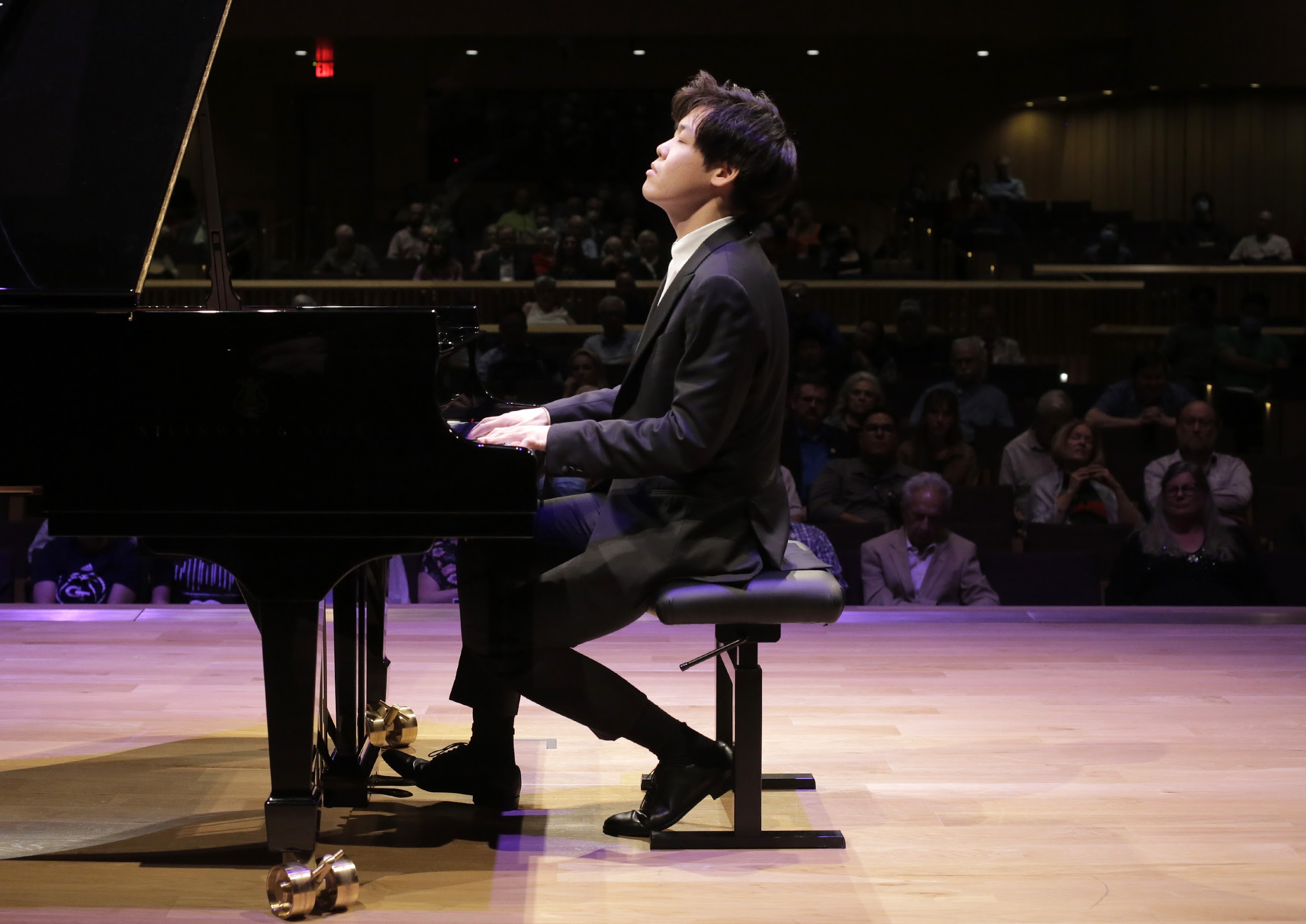 Quarterfinal Round - Yutong Sun
