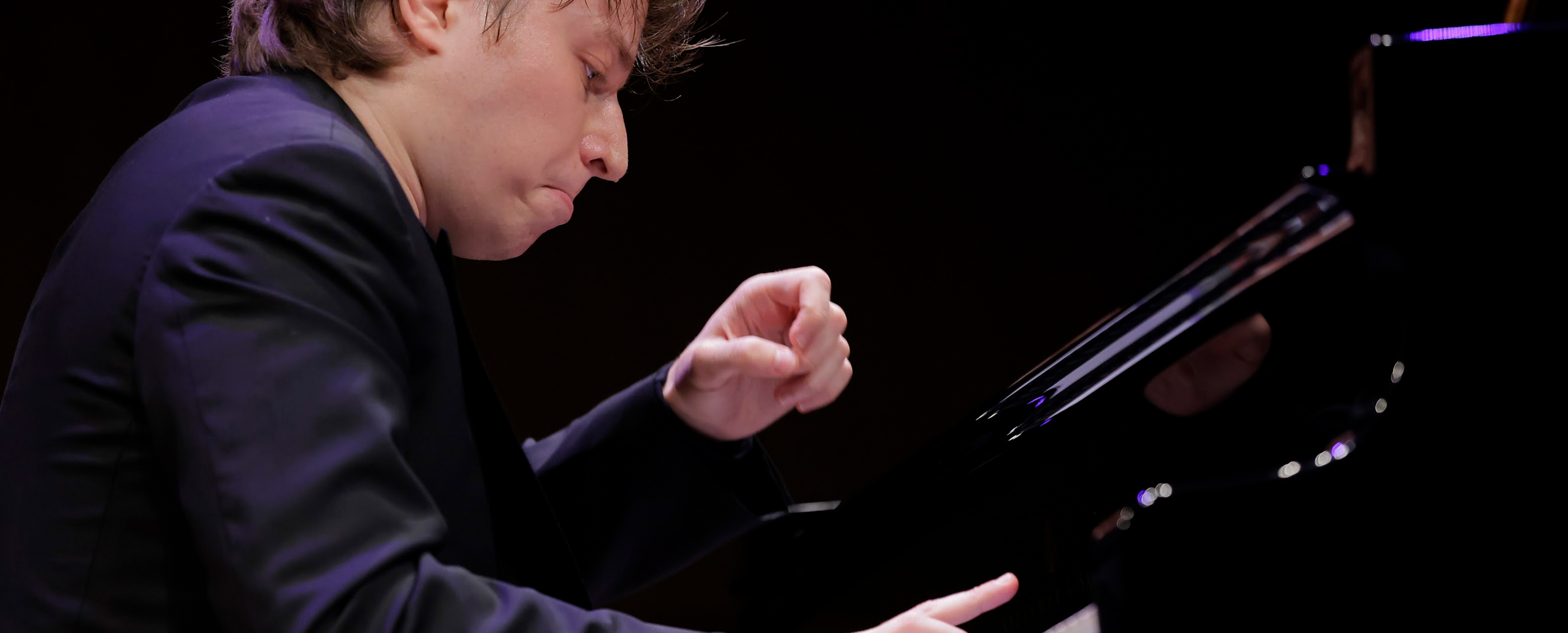 Quarterfinal Round - Ilya Shmukler