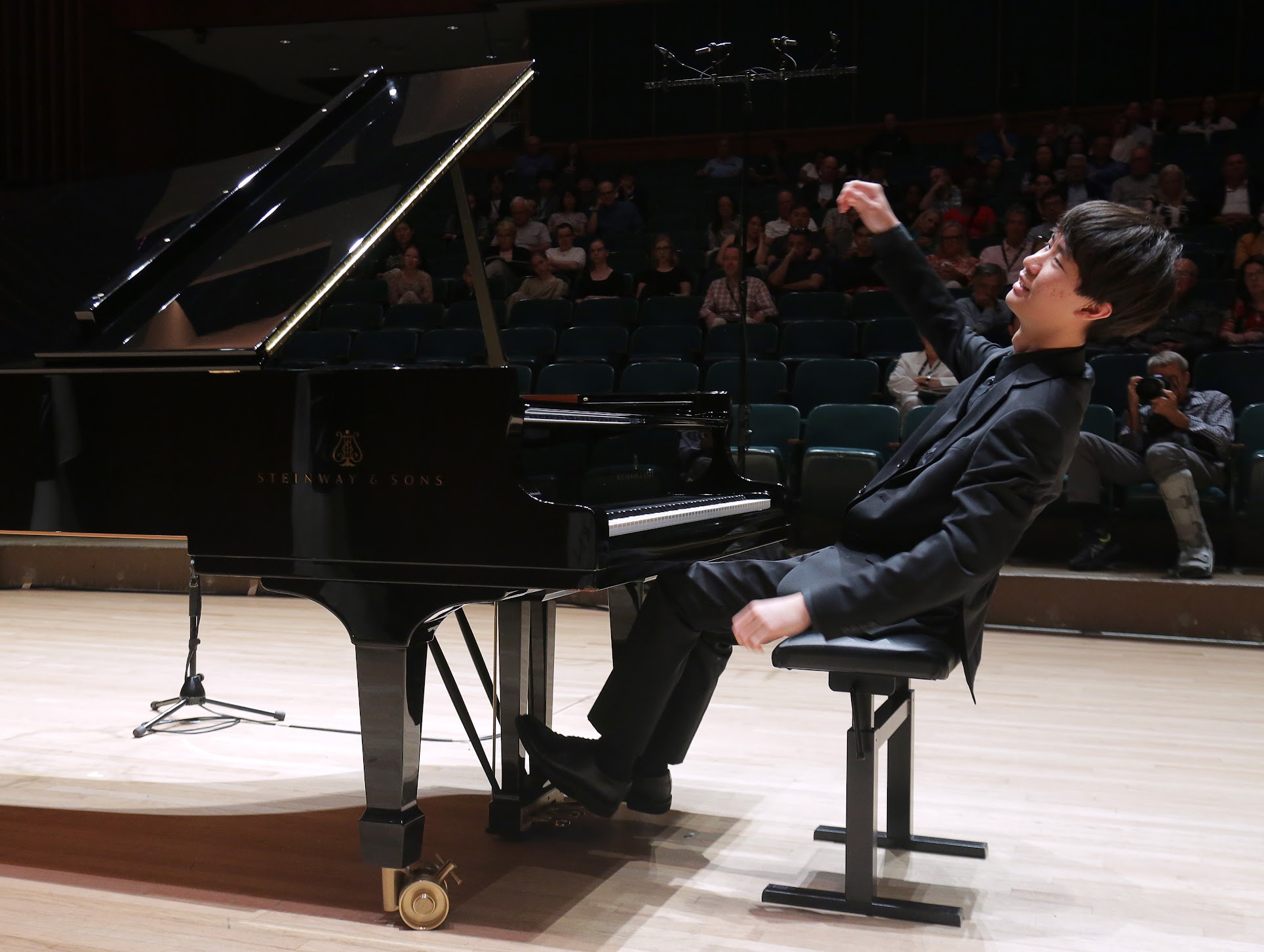 Seokyoung Hong - Quarterfinals
