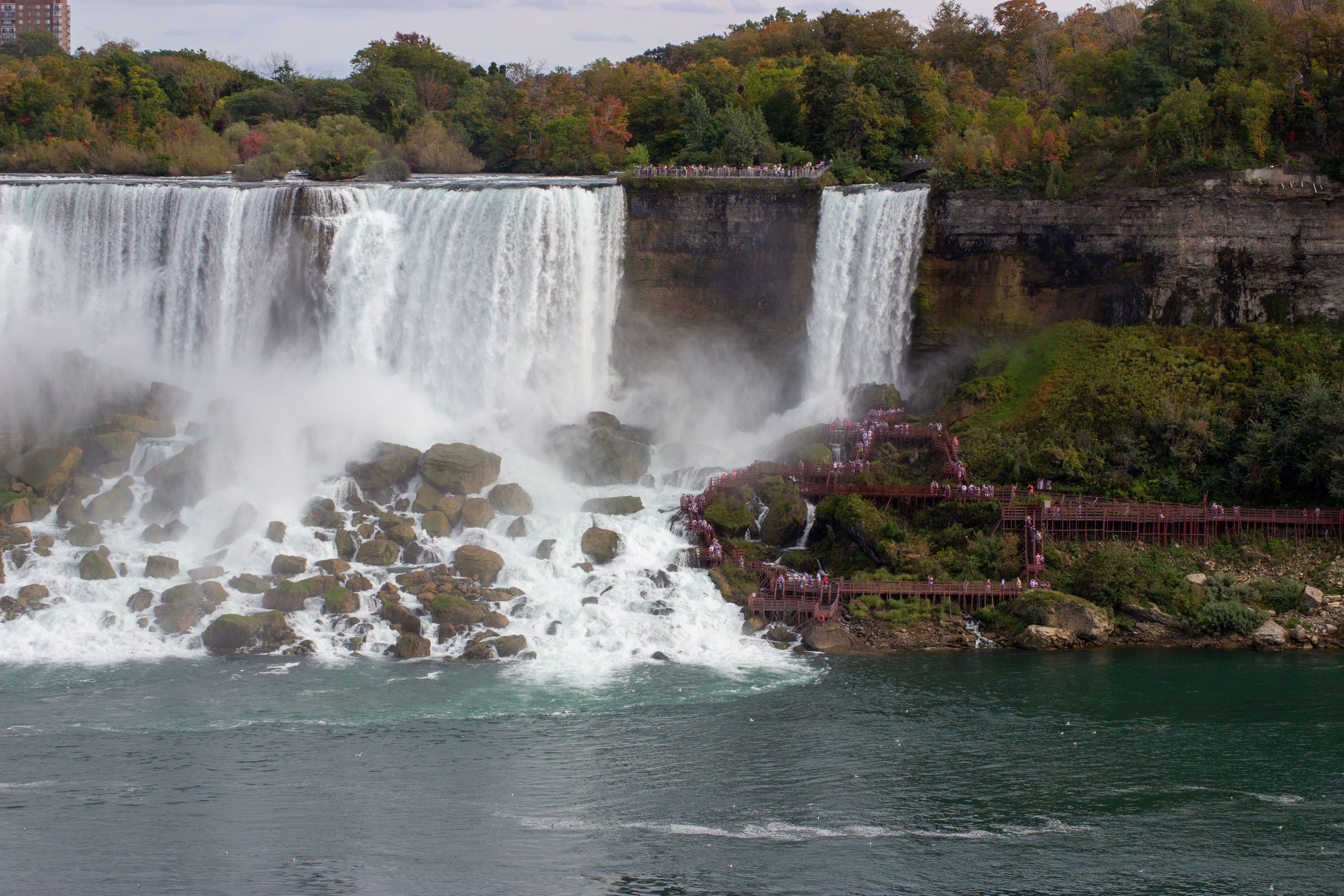 Cave of the Winds decks beside Bridal Veil Falls