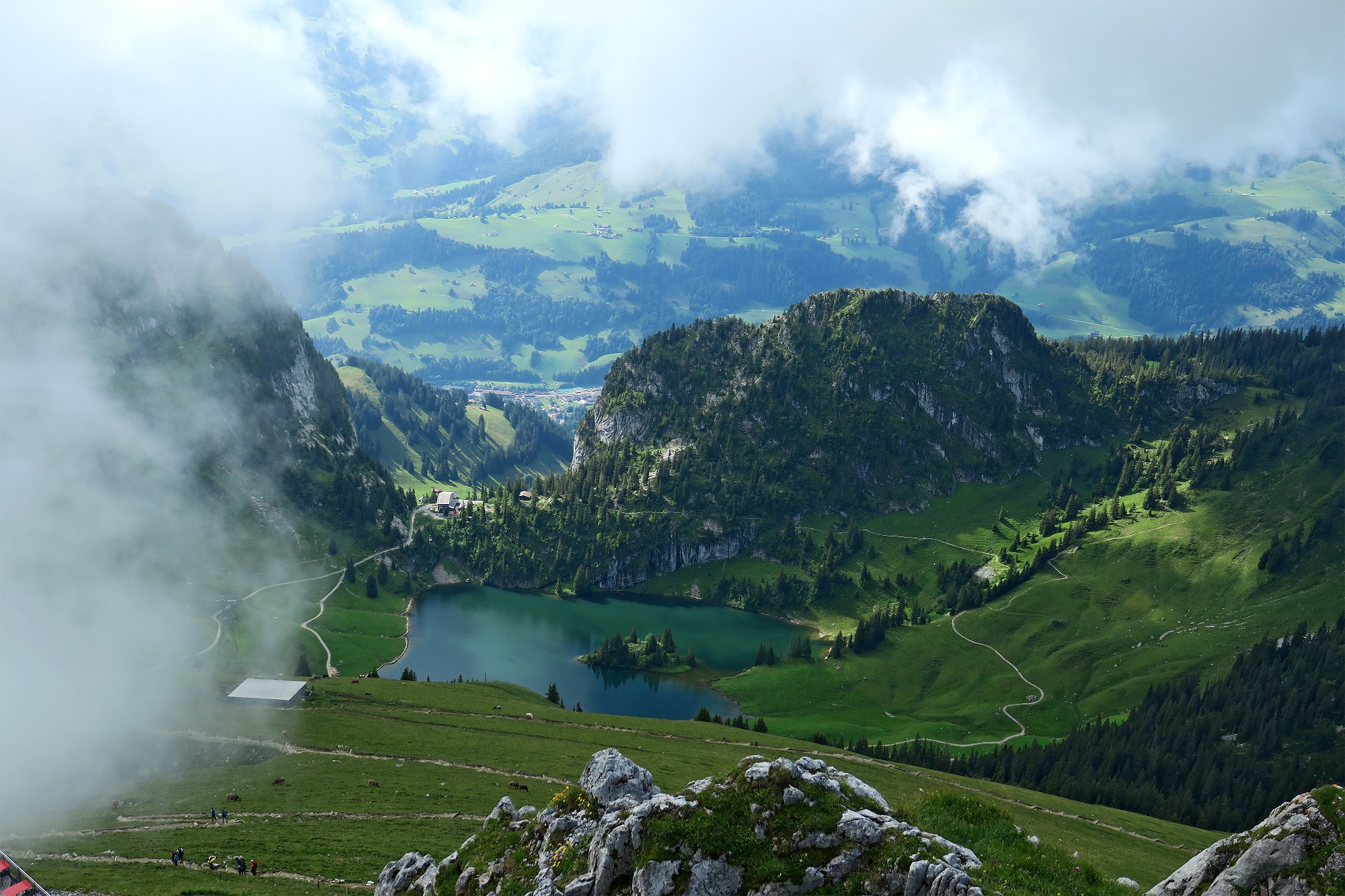 Wanderung von Stockhorn nach Chrindi