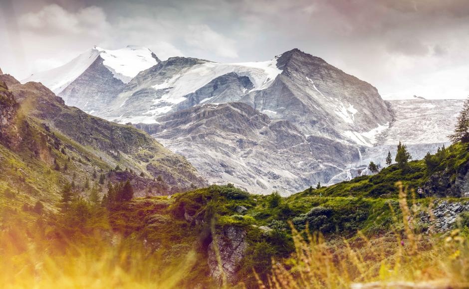 Meidpass-Wanderung zum Hotel Weisshorn