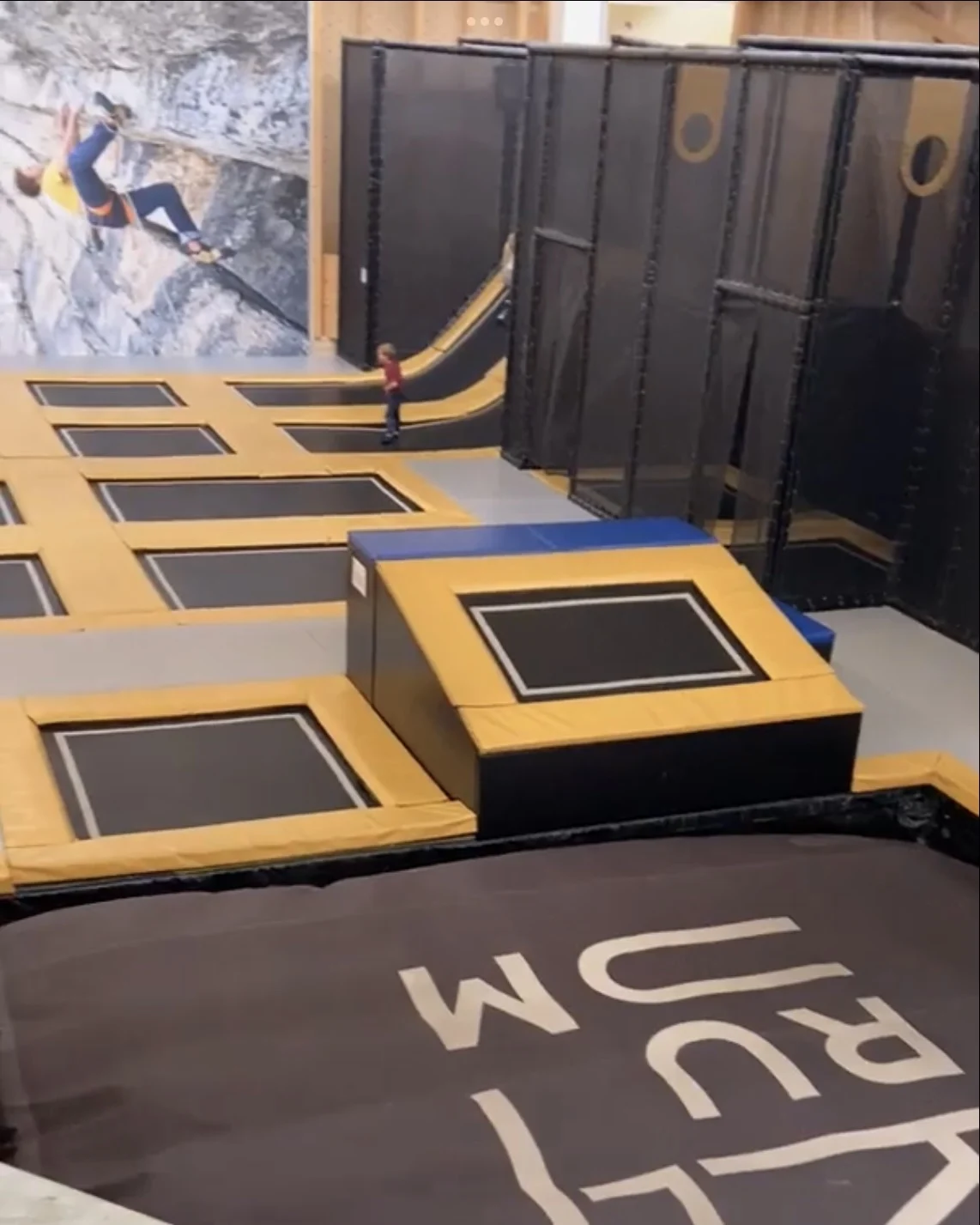 Trampolinpark Freiruum