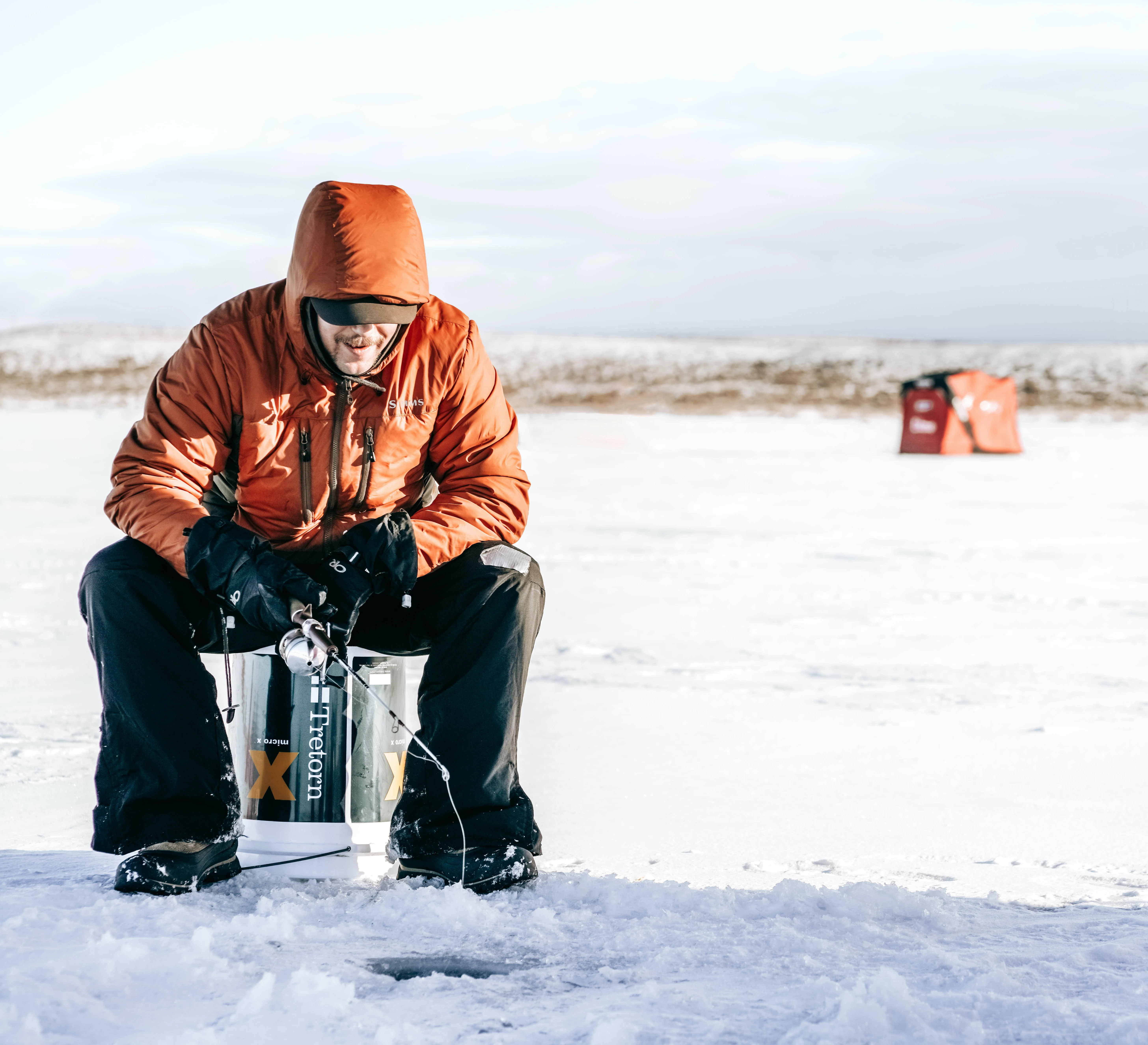Icefishing_oqxazo Eisfischen am Engstlensee