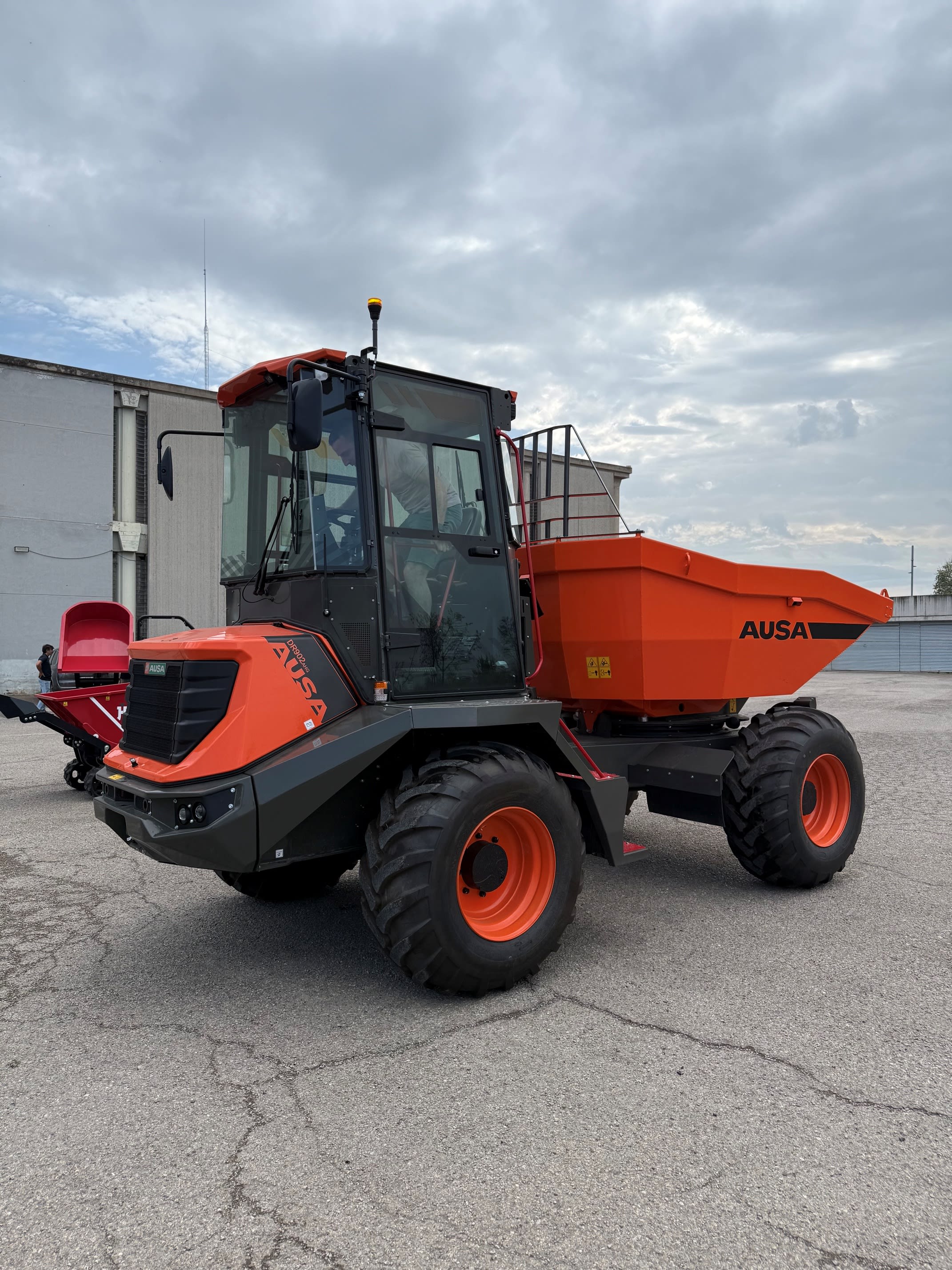 AUSA Dumper på anleggsområde