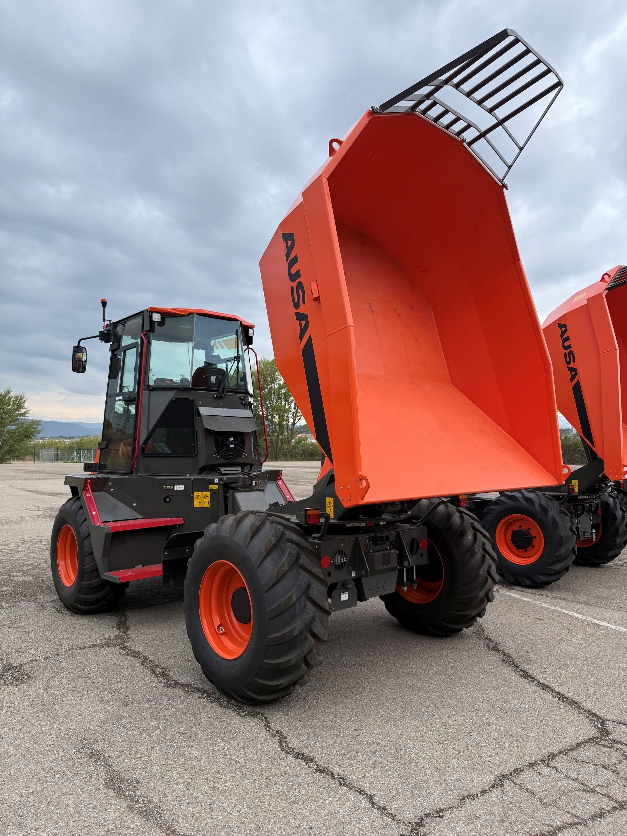 Detaljbilde AUSA Dumper