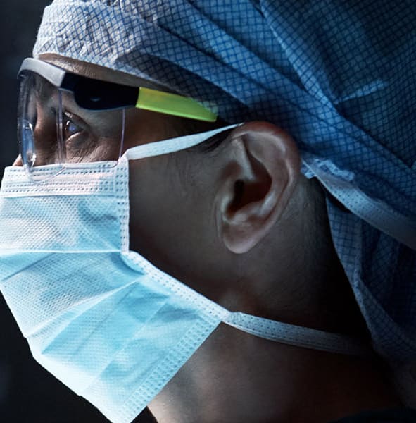 surgeon-3.jpg