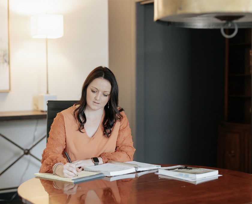 Kaitlyn Summers, Paralegal