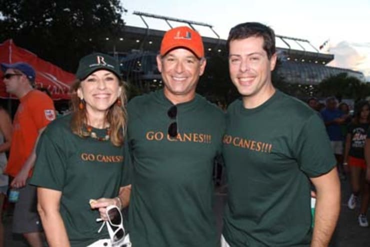 UM Tailgate 2011 – Image 1