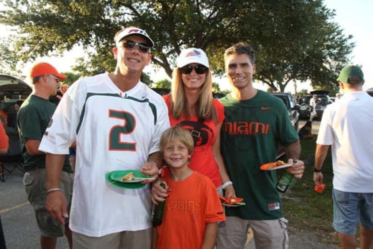 UM Tailgate 2011 – Image 15