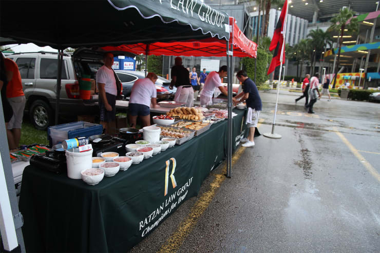 UM Tailgate 2013 – Image 16