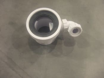 Wc stuss med ekstra innløp, EcoFlush