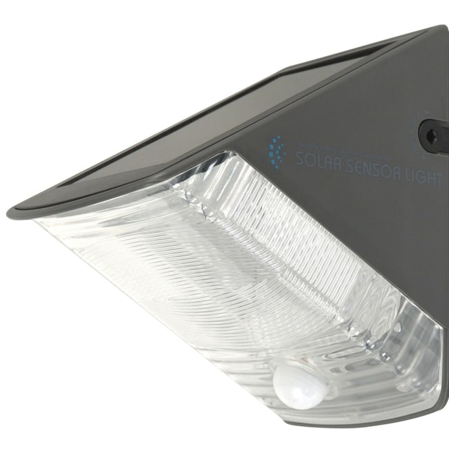 Vegglampe Skrå med solcelle sensor