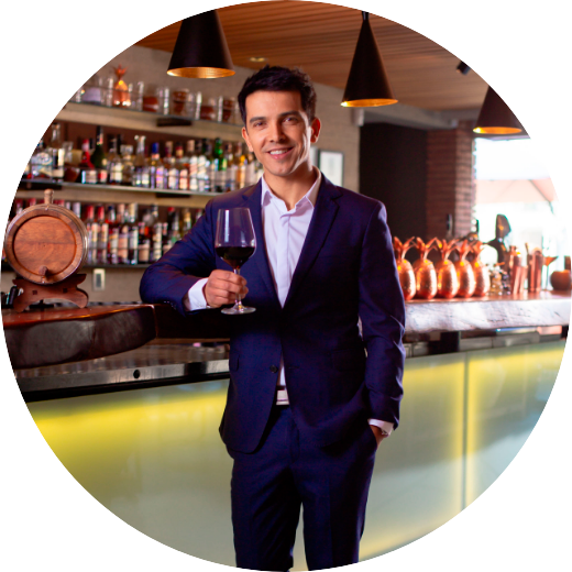 Marcelo Pino sommelier de clase mundial