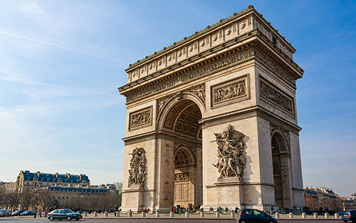 El Ideal si buscas un recorrido histórico en París. Un destino recurrente en las reservas de los viajeros de Travel Club Agencia de Viajes.