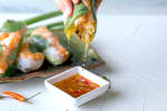 shrimp spring rolls with dipping sauce | Classpop Shot