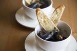 mussels with crusty french bread | Classpop Shot