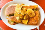 cubano sandwich with mariquitas | Classpop Shot