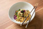 pan fried rice noodles and vegetables | Classpop Shot