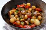 roasted potatoes with red bell peppers | Classpop Shot