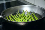 asparagus with olive oil and seasoning | Classpop Shot