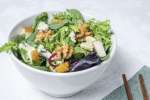 spinach arugula walnut gorgonzola salad | Classpop Shot