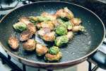 roasting brussel sprouts in a pan | Classpop Shot