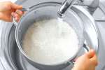 rinsing rice for a rice pilaf | Classpop Shot