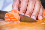 slicing fresh salmon | Classpop