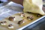making ricotta and mushroom ravioli | Classpop Shot