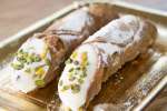 cannoli with pistachios | Classpop Shot