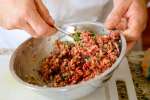 chef making steak tartare | Classpop Shot