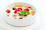 Berry Zabaglione with mint | Classpop Shot